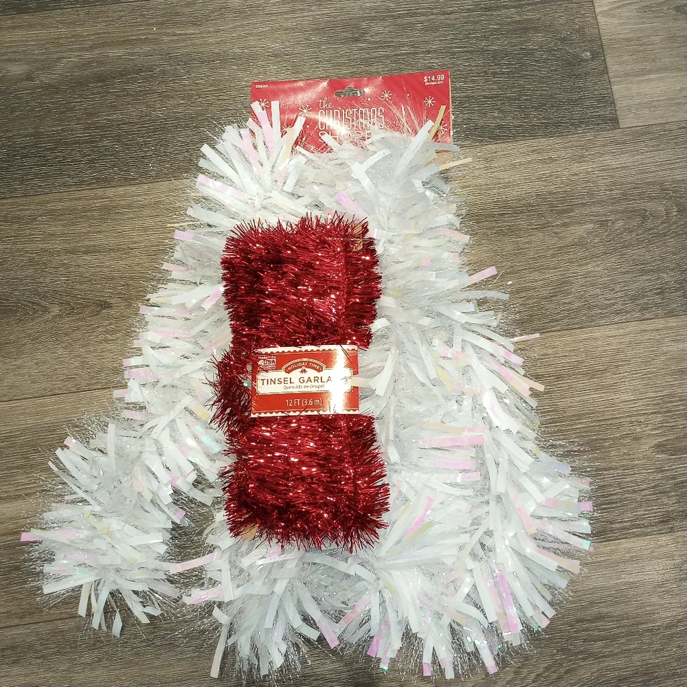 Christmas Shoppe Garland 9 Ft Shiny White Glittery Red Tinsel 12 Foot Brand New